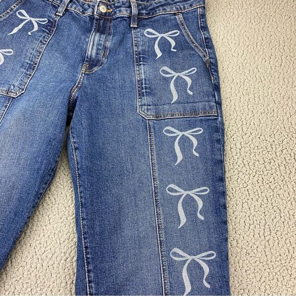 Old Navy Custom Upcycled Loose Hi-Rise Utility Pockets Straight Jean | Size:16P - Picture 4 of 16